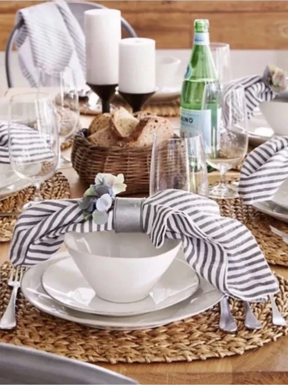 Crate and Barrel Galvanized Napkin Rings ~ ( Set Of 6 )